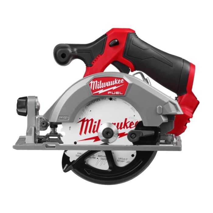 Sierra circular subcompacta M12 FUEL™, diámetro del disco 140mm, máxima profundidad de corte 46mm, 3.600rpm. Se suministra en versión cero, sin baterías ni cargador Milwaukee